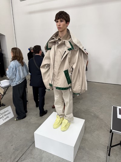 Adrien van Nuffel d’Heynsbroeck’s presentation. - © System Magazine