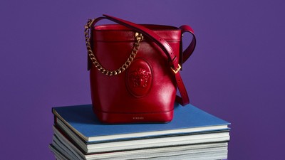 The disruptive legacy of Versace’s Pivot Bag - © System Magazine