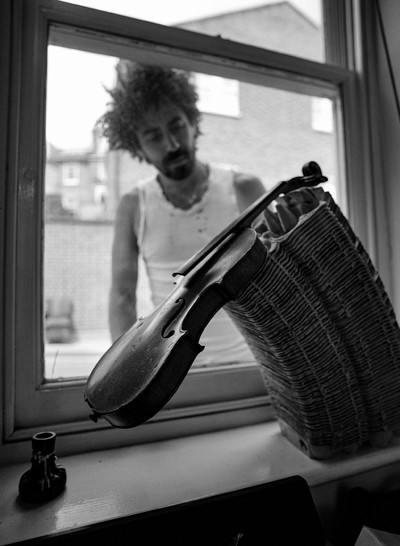 *The Sound Of The Violin Without Strings*, 2020. - © System Magazine