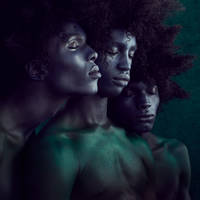 Sam Visser. - © Somali Findlay, Muhammad Fadel Lo, Momo Ndiaye. Make-up: Dior 5 Couleurs Couture 279 Denim and Rouge Dior Coloured Lip Balm 000 Diornatural Satin Finish., System Magazine