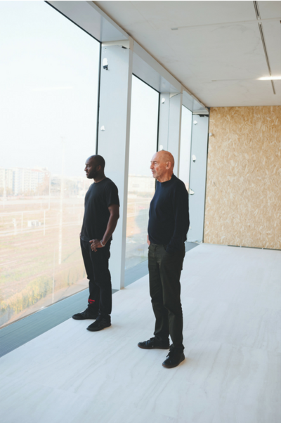 Face à face. Virgil Abloh & Rem Koolhaas. - © System Magazine
