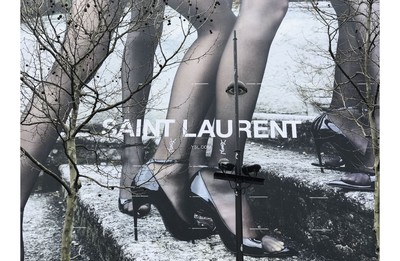 Rive Droite. Saint Laurent - © System Magazine