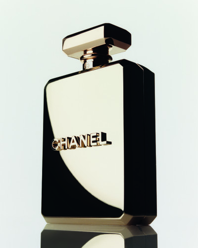 Chanel. Spring/Summer 2022 accessories. - © System Magazine