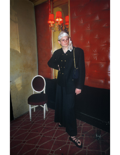 An immoderate aesthete. Hamish Bowles. - © Bowles at Caf&eacute; de Paris, London, 1986. &lsquo;I am wearing the black version of the slubbed silk Chanel jacket and the navy jersey trousers from Jasper Conran&rsquo;s Chanel for Men collection. He made these specially for me, each leg a full circle so really more of a divided skirt. They swished and swirled in the most agreeable way and were a sensation on a dance floor.&rsquo;, System Magazine
