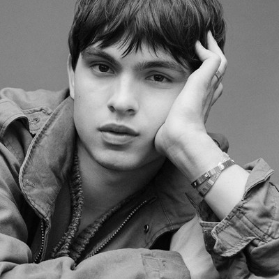 Cartier LOVE Unlimited - © Eloy wears a LOVE Unlimited bracelet, diamonds, a LOVE Unlimited bracelet, and a LOVE Unlimited ring., System Magazine