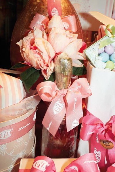 Acquisition. Pasticceria Cova. - © System Magazine