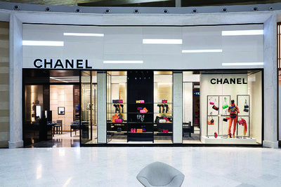 Chronicles of retail. The Sixth Continent. - © System Magazine