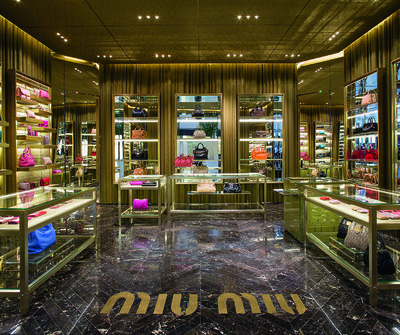Chronicles of retail. The Sixth Continent. - © System Magazine