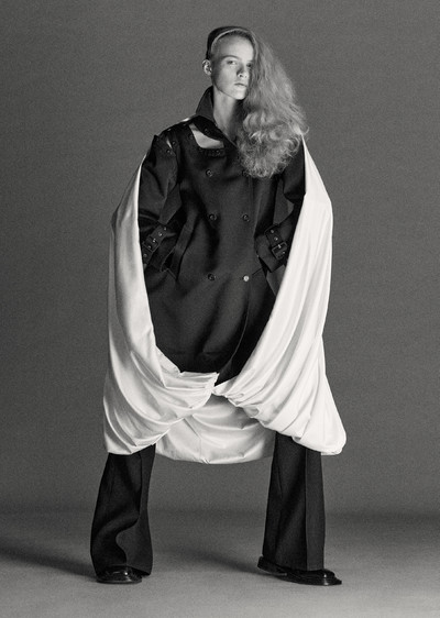 Collections. Autumn/Winter 2025-2026 - © Lauren wears **Rokh**, System Magazine