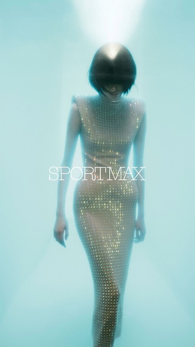 Sportmax_FW22_Static_1440x2560_J - © System Magazine